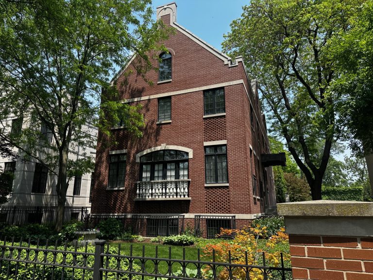 Sealing the Elements Out: Caulking & Waterproofing in Chicago