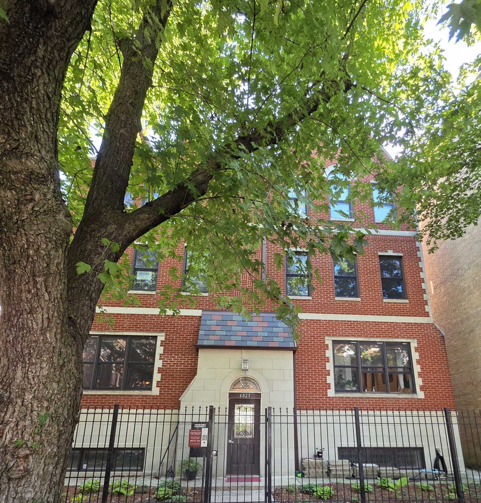Grinding – Tuckpointing – Masonry Repair – Lintel Replacement – Parapet Wall Repair – Waterproofing
